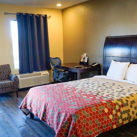 Southern Inn And Suites Spartanburg Dış mekan fotoğraf